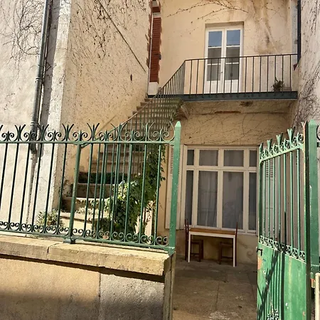 Gite L'Atelier Avallon Exterior photo